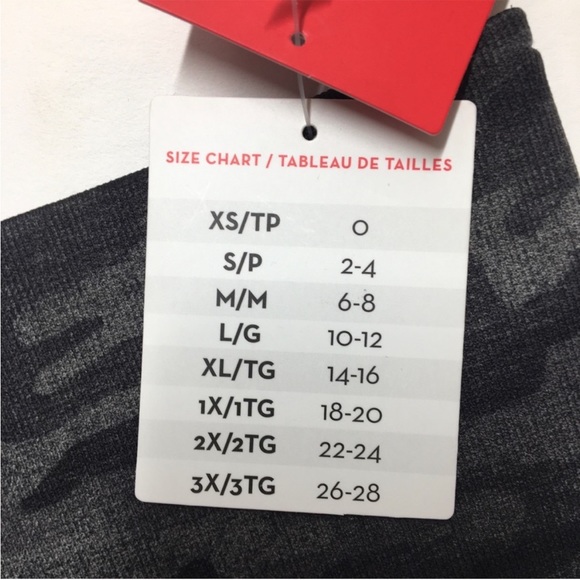 SPANX Seamless Camo Leggings - Picture 3 of 7